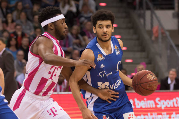 利物浦面对 利物浦面对